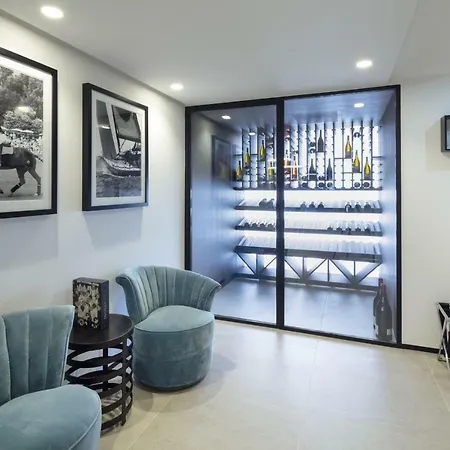 Luxury For Rent In Villa *