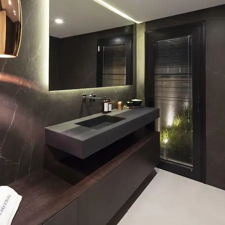 Luxury For Rent In Villa *