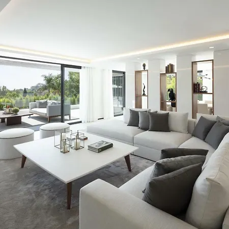 Villa Luxury For Rent In *