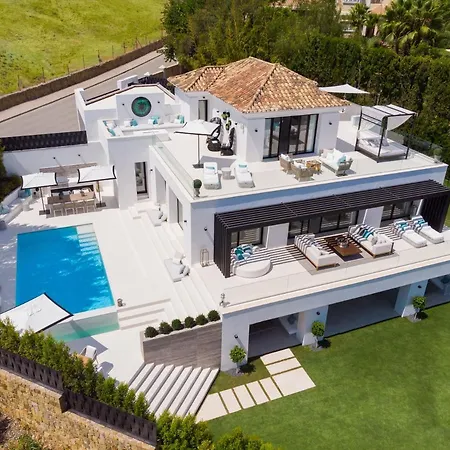 Luxury For Rent In Villa Marbella